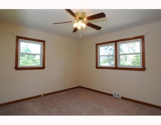 1145 Pentland Avenue Rochester, PA 15074 - Photo 12 of 18 Other. 13 x 11 Bedroom with New windows & Hardwood flr under carpet
