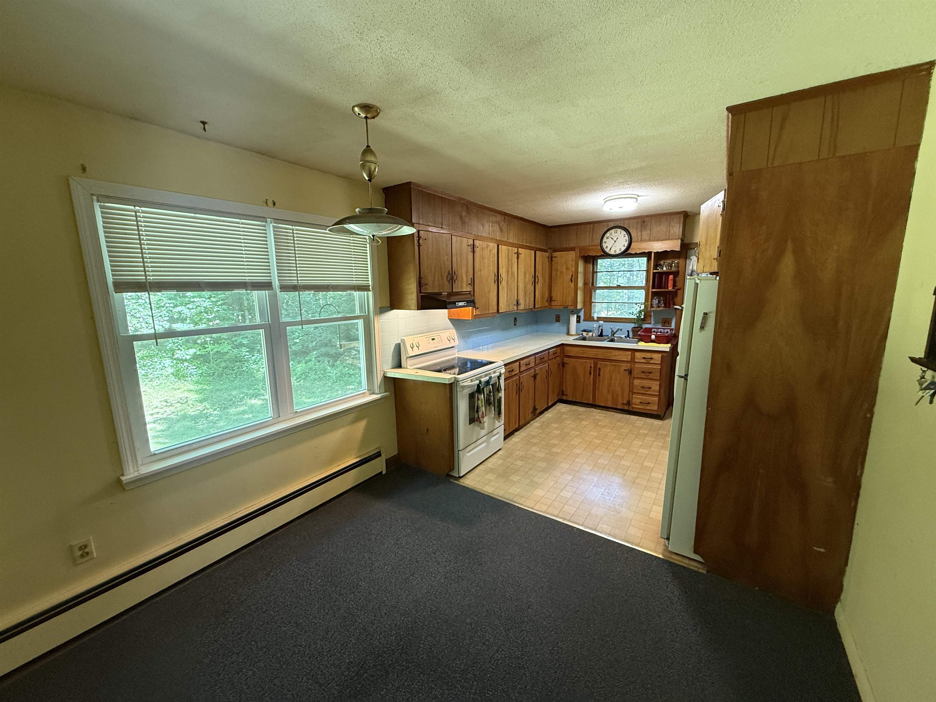 77 Griswold Drive Rockingham, VT 05101 - Photo 11 of 30