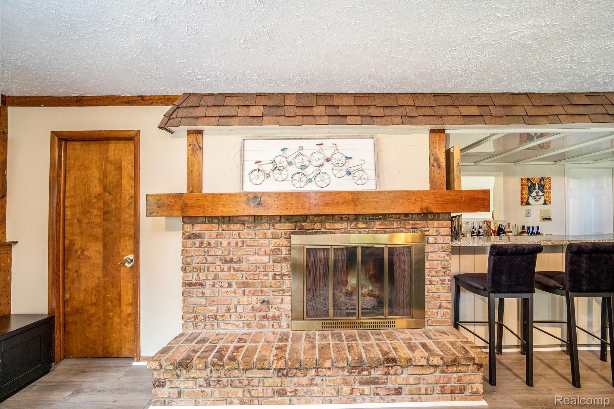 362 Randolph Road Rochester, MI 48309 - Photo 7 of 36 Photo (8).jpg