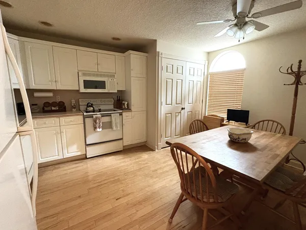 $289,788 | 2501 Northeast 14th Street, Unit 301, Pompano Beach, FL 33062