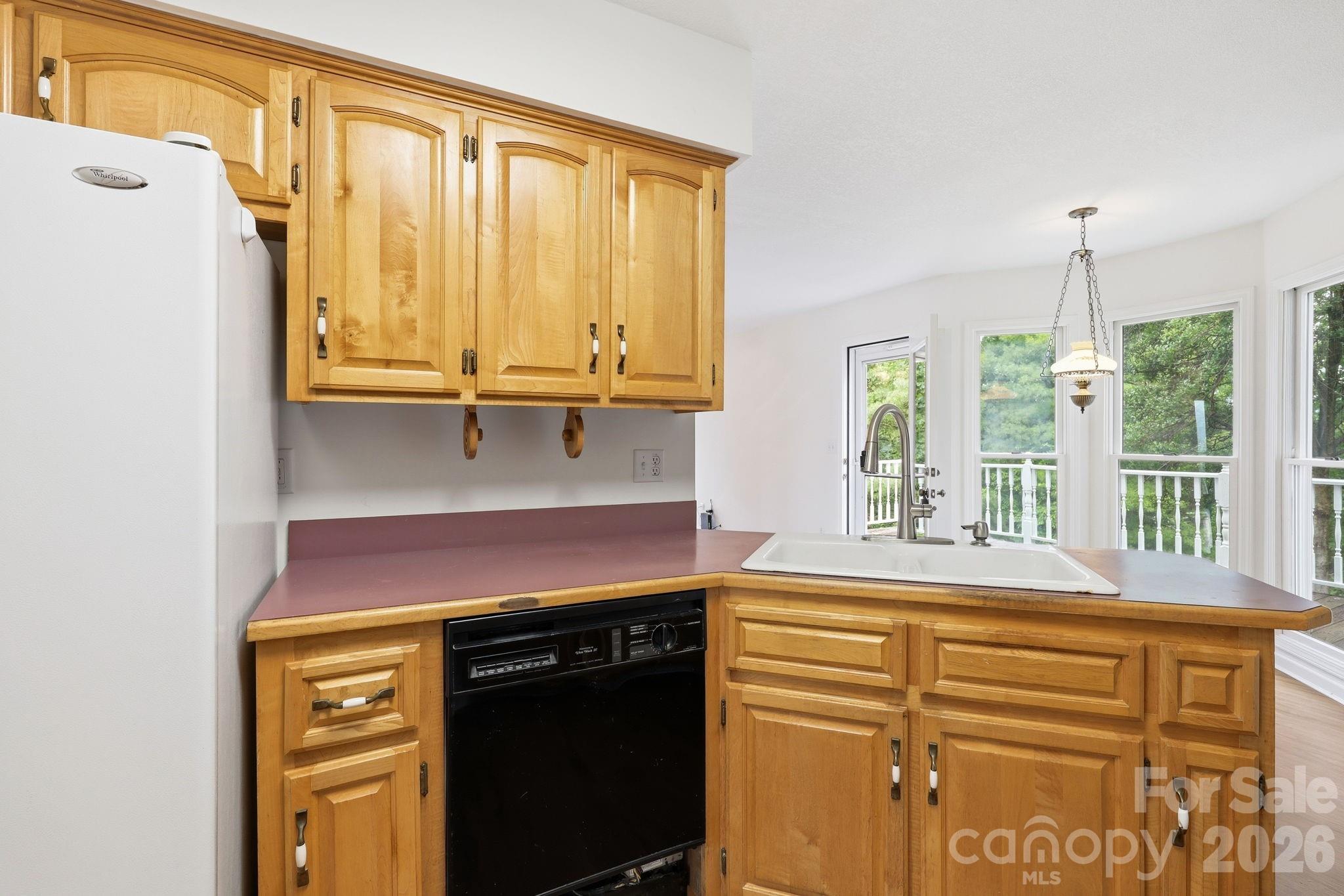 1091 Windswept Ridge Road Marshall, NC 28753 - Photo 18 of 48