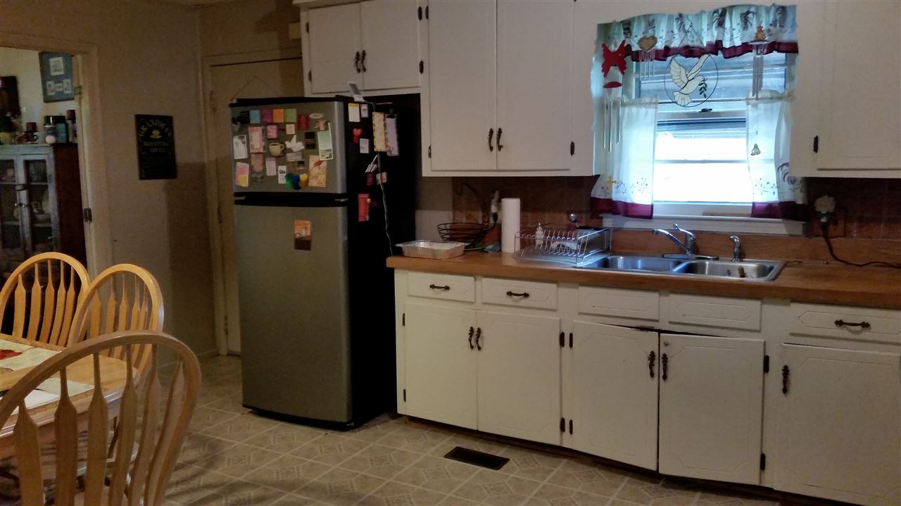 221 McAdams Road Iva, SC 29655 - Photo 4 of 13