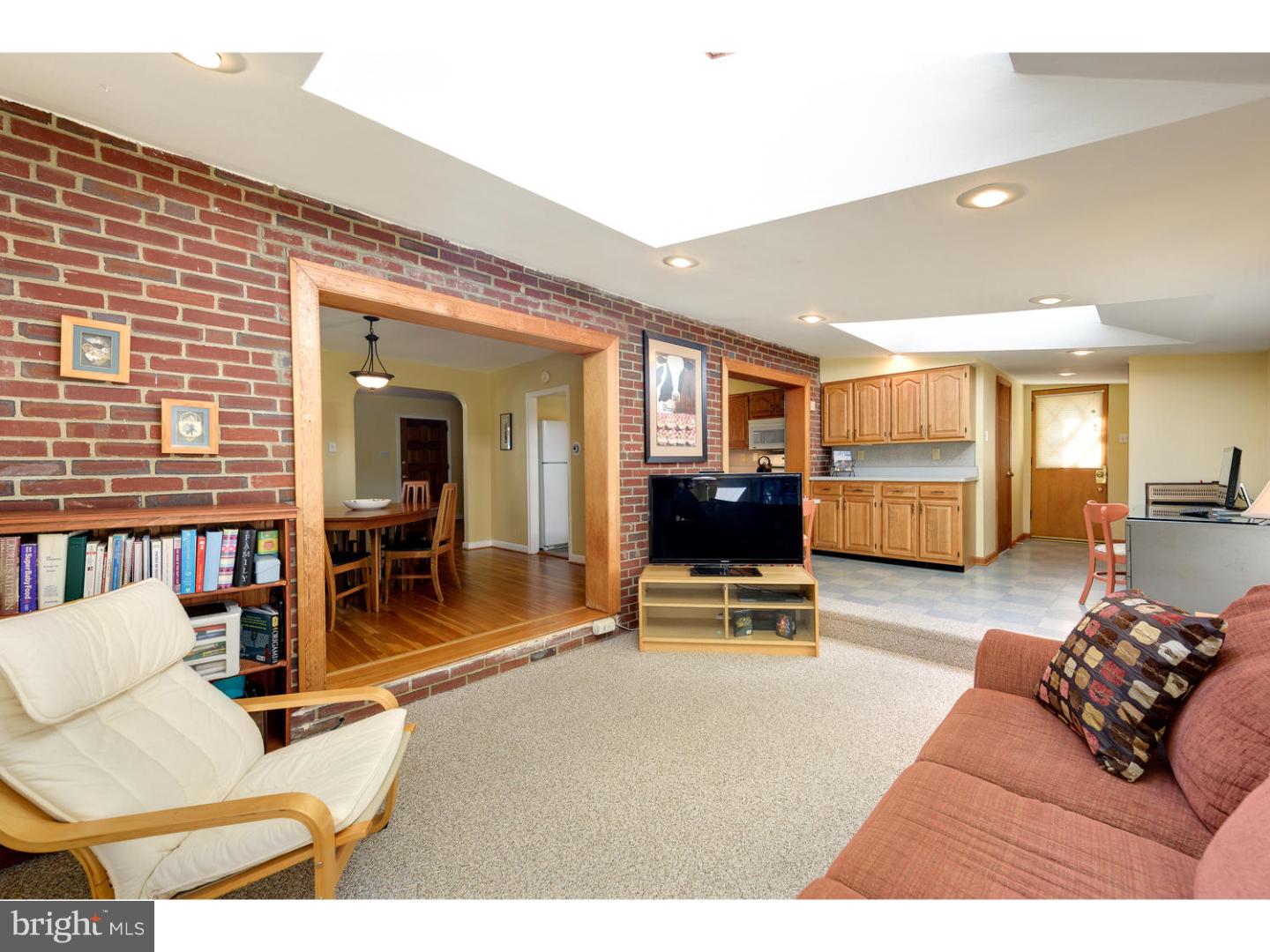 1604 Hampton Road Havertown, PA 19083 - Photo 9 of 25 Family Room