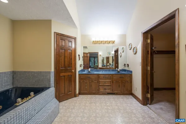 $640,000 | 82 Briar Patch Lane, Ruckersville, VA 22968