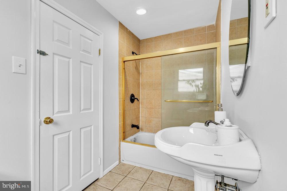 8421 Stow Road Pennsauken, NJ 08110 - Photo 14 of 21 Gallery Image 14