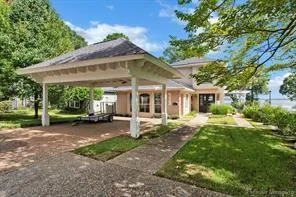 $575,000 | 5337 South Lakeshore Drive, Shreveport, LA 71109