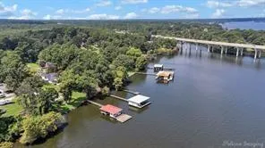 $575,000 | 5337 South Lakeshore Drive, Shreveport, LA 71109