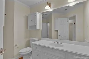 $575,000 | 5337 South Lakeshore Drive, Shreveport, LA 71109