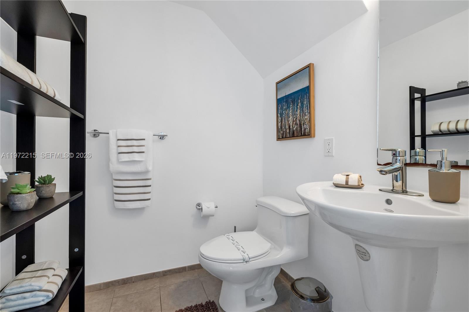 60 Southwest 13th Street, Unit 1609 Miami, FL 33130 - Photo 5 of 25