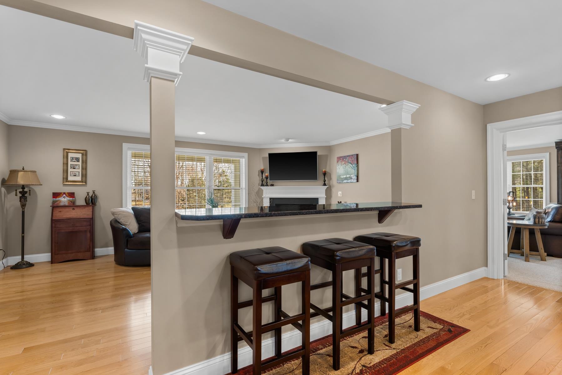 10 Heron Way Stratham, NH 03885 - Photo 12 of 50