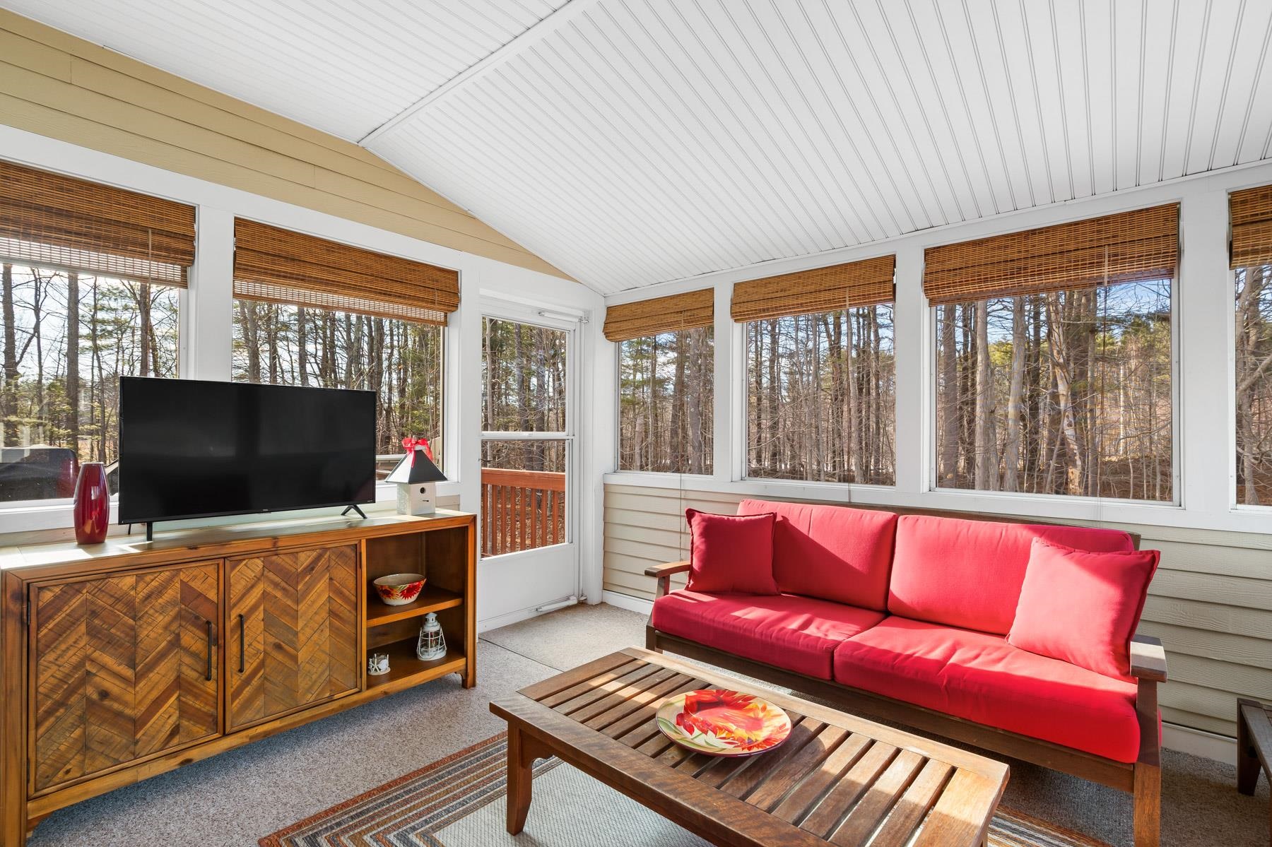 10 Heron Way Stratham, NH 03885 - Photo 27 of 50