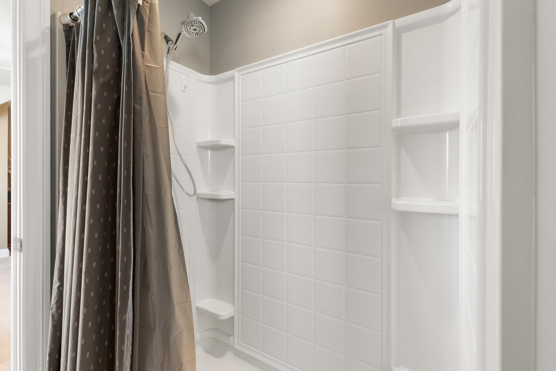 10 Heron Way Stratham, NH 03885 - Photo 33 of 50