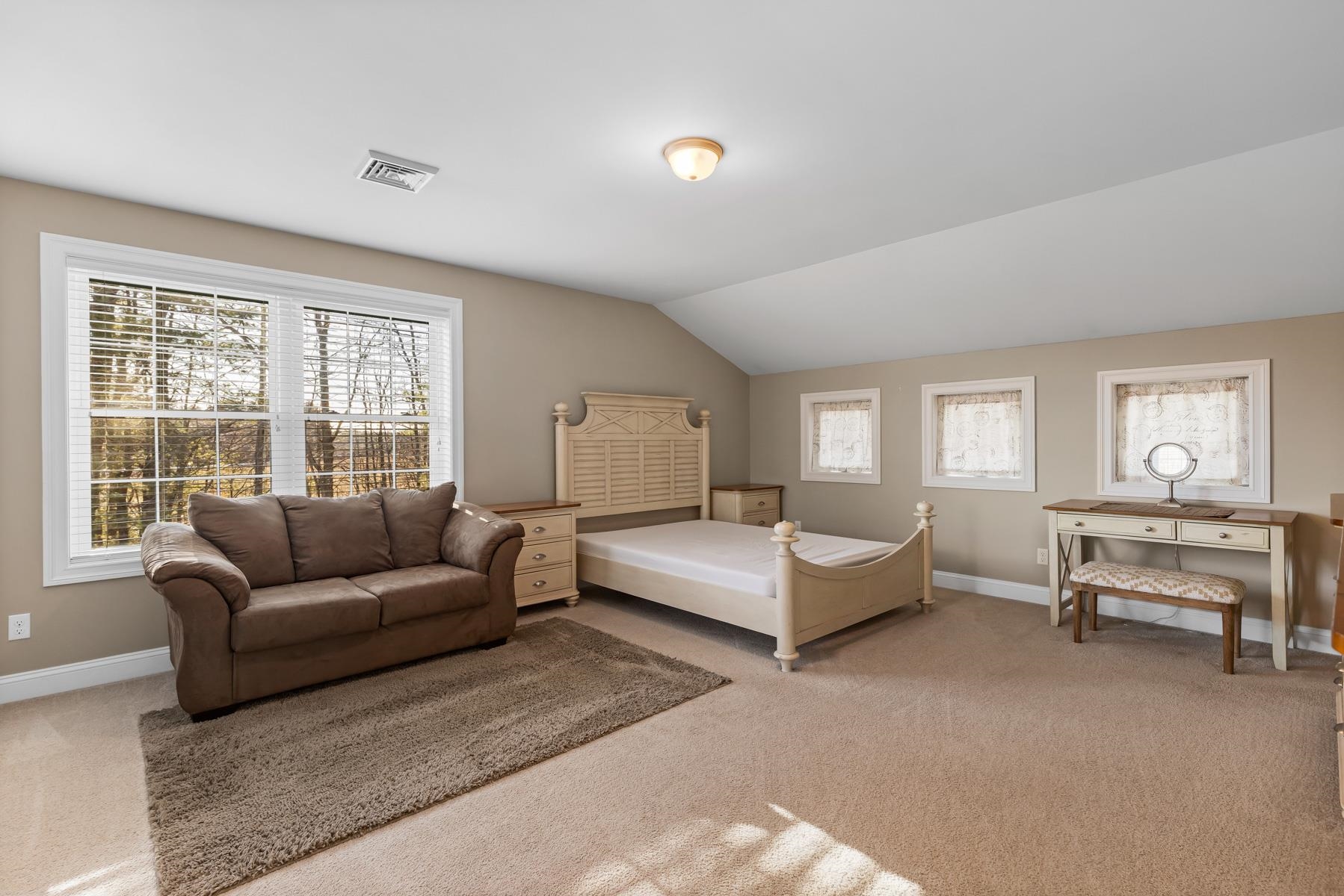 10 Heron Way Stratham, NH 03885 - Photo 36 of 50