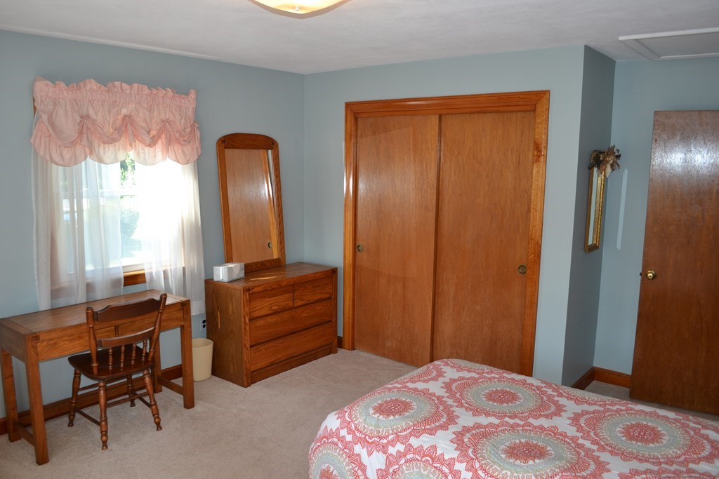 47 Deerfield Road Norwood, MA 02062 - Photo 23 of 33 Gallery Image 23