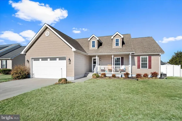 $399,800 | 189 Waterway Drive, Frederica, DE 19946