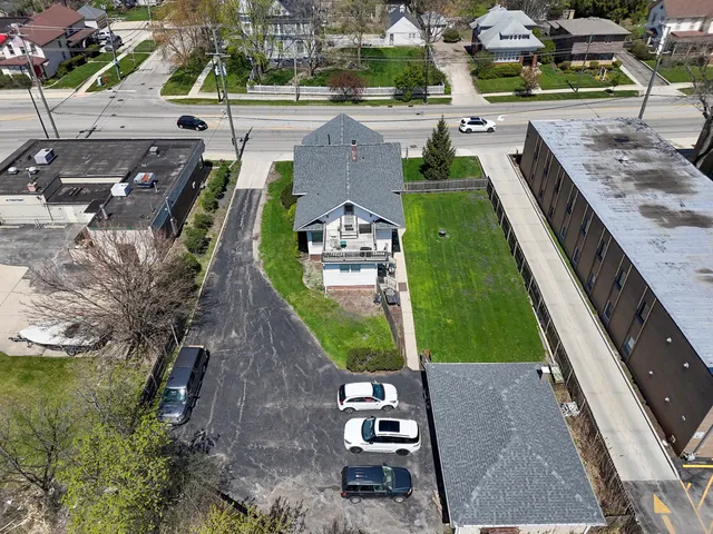 $515,000 | 111 East Palatine Road, Palatine, IL 60067