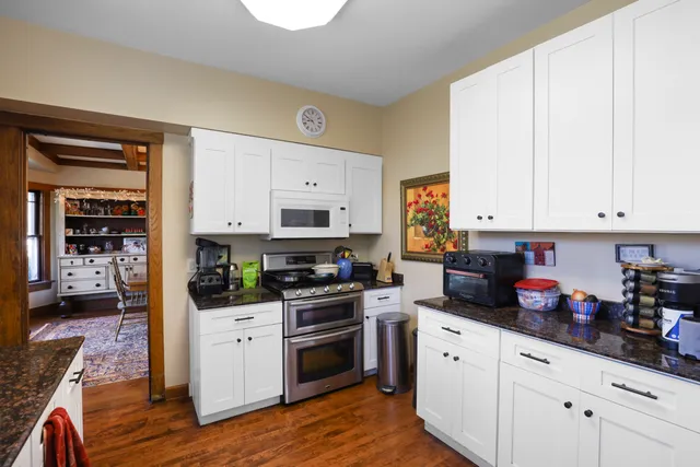 $515,000 | 111 East Palatine Road, Palatine, IL 60067