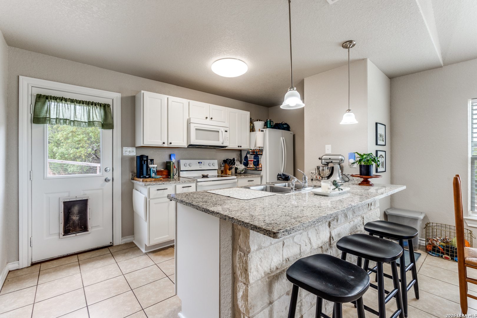 560 Hillside Drive Spring Branch, TX 78070 - Photo 16 of 36