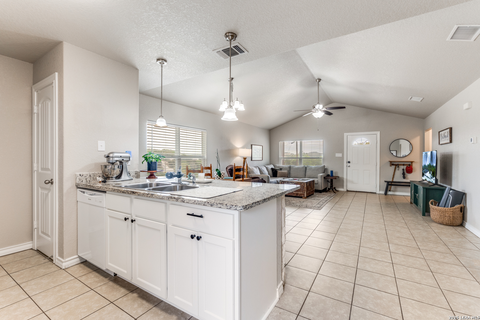 560 Hillside Drive Spring Branch, TX 78070 - Photo 18 of 36