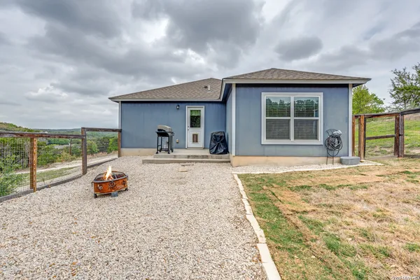 $255,000 | 560 Hillside Drive, Spring Branch, TX 78070