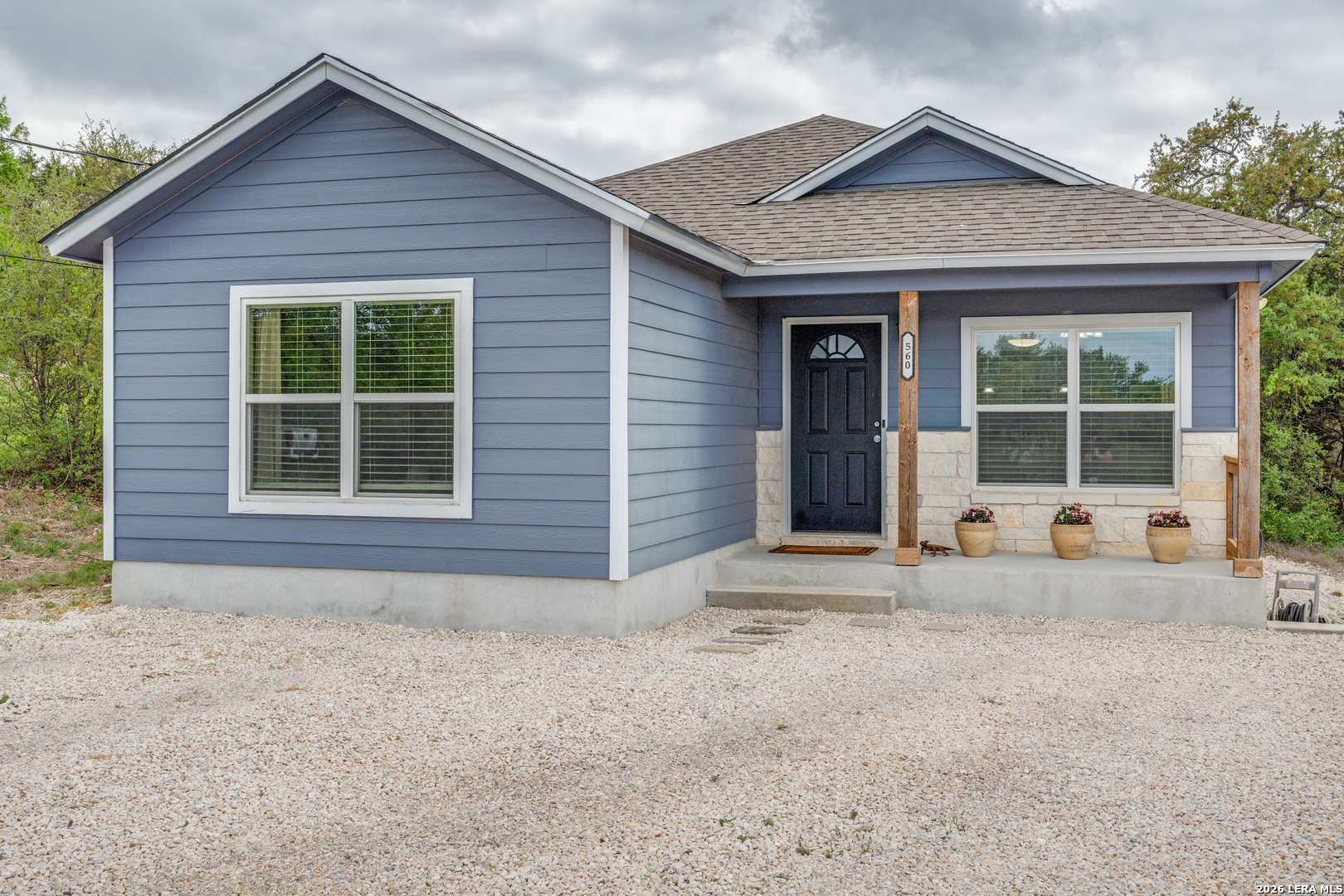 560 Hillside Drive Spring Branch, TX 78070 - Photo 4 of 36