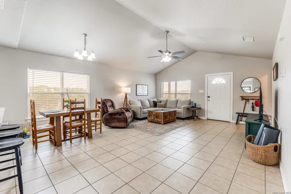 $255,000 | 560 Hillside Drive, Spring Branch, TX 78070