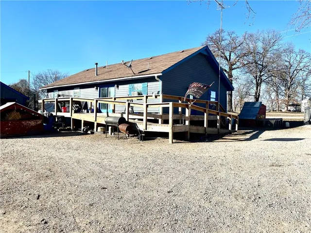 $229,900 | 13538 East Mission Road, Nevada, MO 64772
