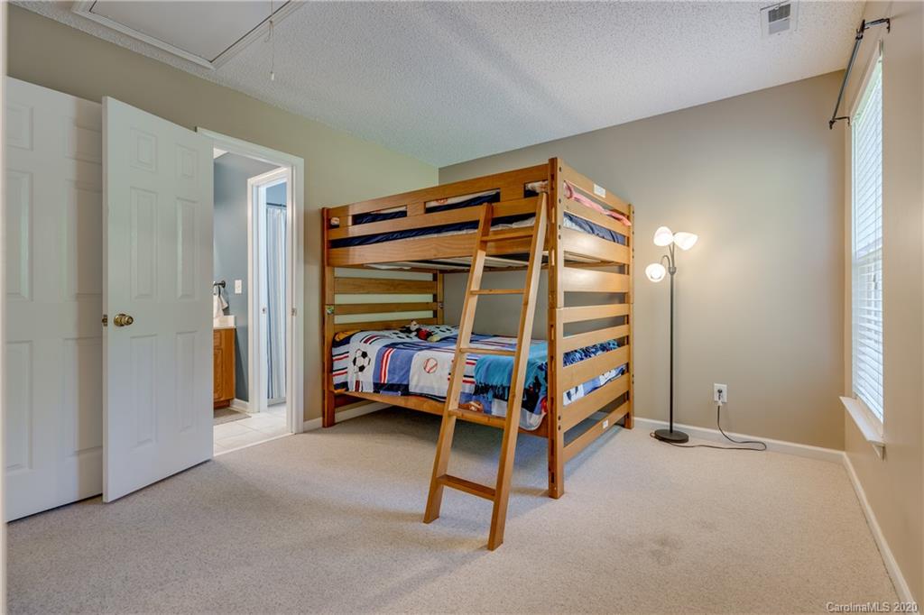 421 Sugar Maple Drive Tega Cay, SC 29708 - Photo 33 of 41 Gallery Image 33