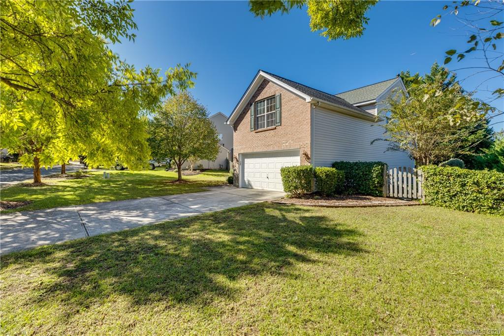 421 Sugar Maple Drive Tega Cay, SC 29708 - Photo 40 of 41 Gallery Image 40