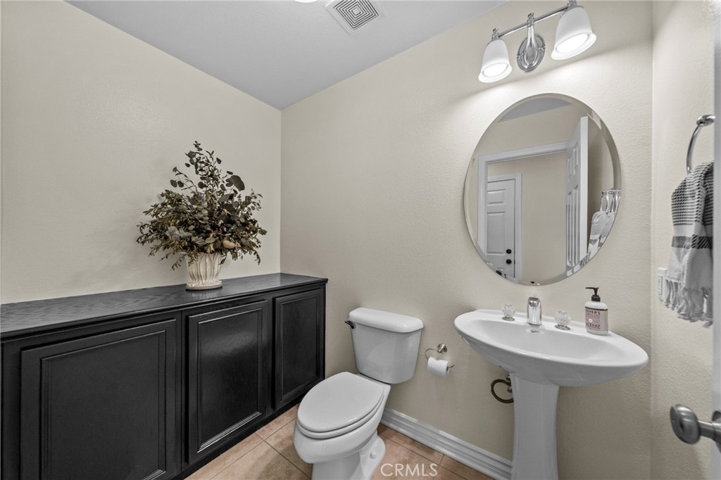 11344 Magnolia Street Corona, CA 92883 - Photo 27 of 75 Downstairs Bathroom