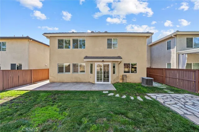a view of a tennis court