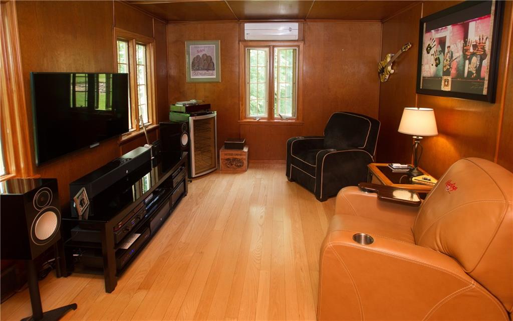 721 Aunt Clara Road Burgettstown, PA 15021 - Photo 10 of 25 Gallery Image 10