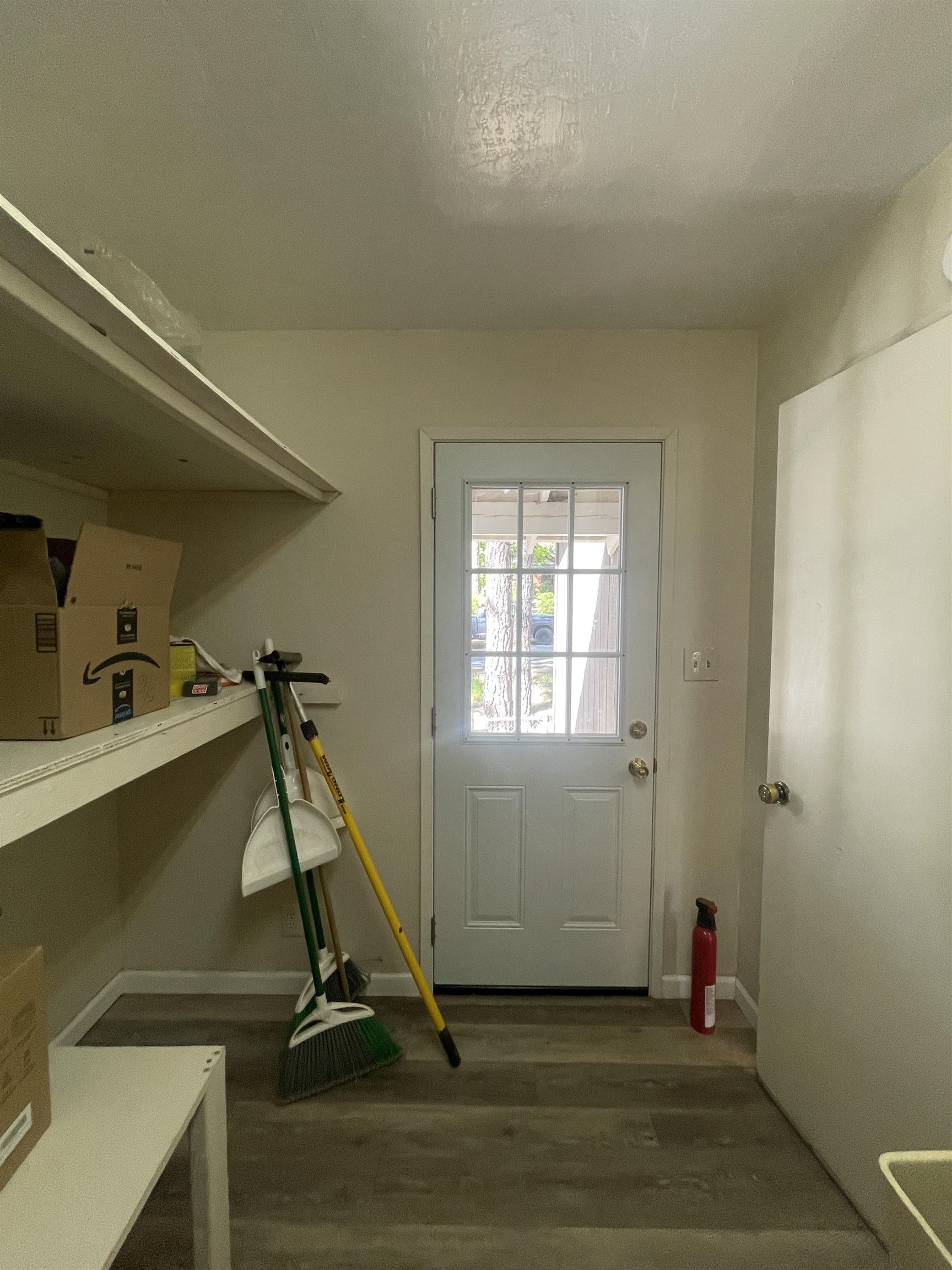 302 Mountain View Road Calpine, CA 96124 - Photo 22 of 26 a view of a room with gym equipment