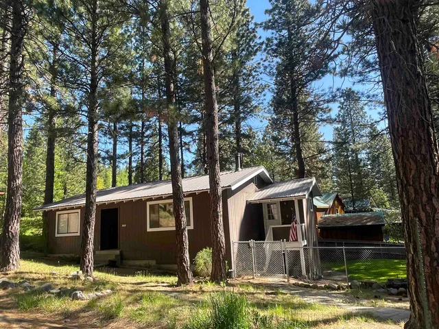 $339,000 | 302 Mountain View Road, Calpine, CA 96124
