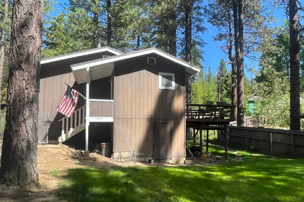 $305,000 | 302 Mountain View Road, Calpine, CA 96124