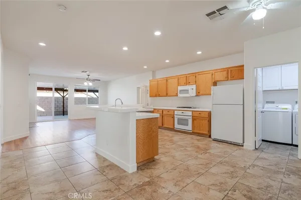 $3,950 | 5059 Keston Drive, Palmdale, CA 93552