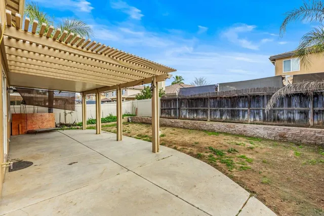 $615,900 | 35622 Denver Circle, Winchester, CA 92596