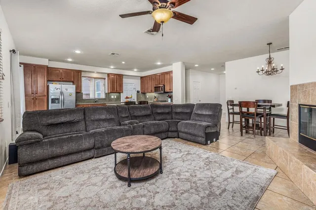 $615,900 | 35622 Denver Circle, Winchester, CA 92596
