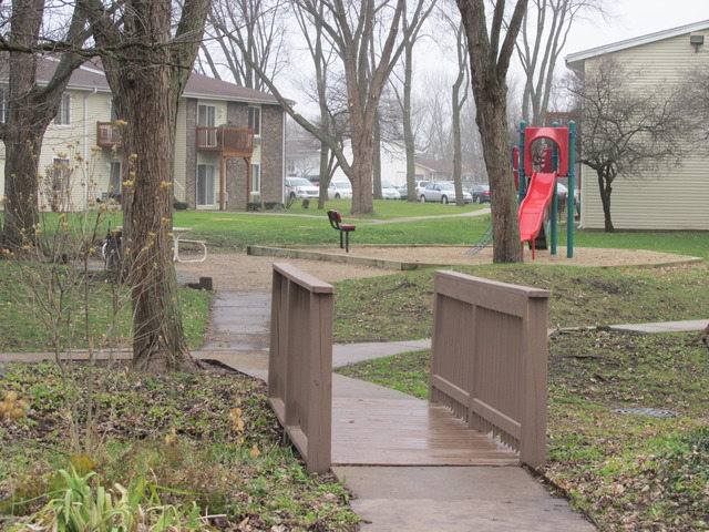 2700 Light Road, Unit 203 Oswego, IL 60543 - Photo 4 of 21