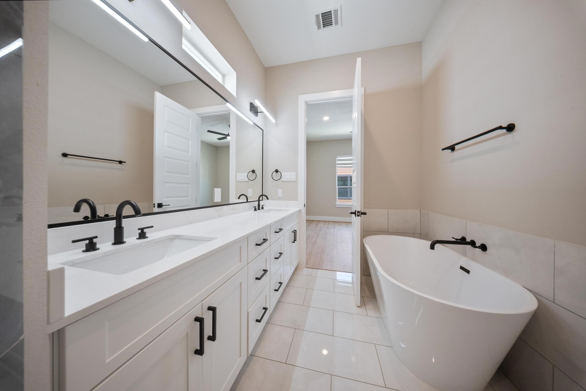 4013 Griggs Road, Unit D Houston, TX 77021 - Photo 12 of 25