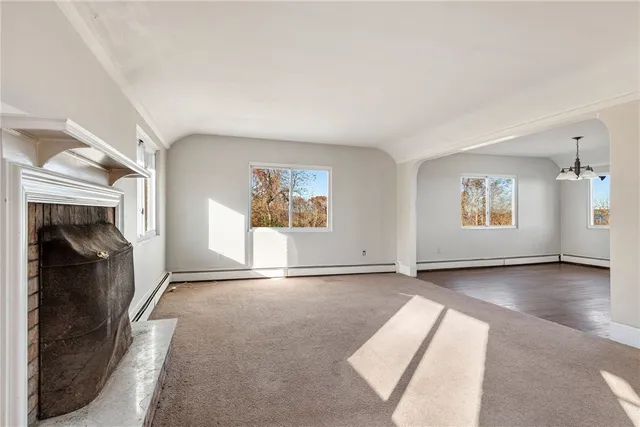 $1,195,000 | 227 Fleetwood Drive, North Kingstown, RI 02874