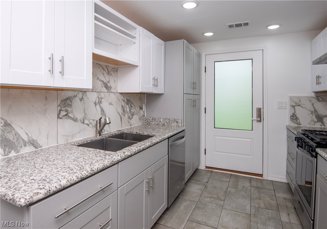4934 Marigold Road Mentor, OH 44060 - Photo 5 of 22 Gallery Image 5