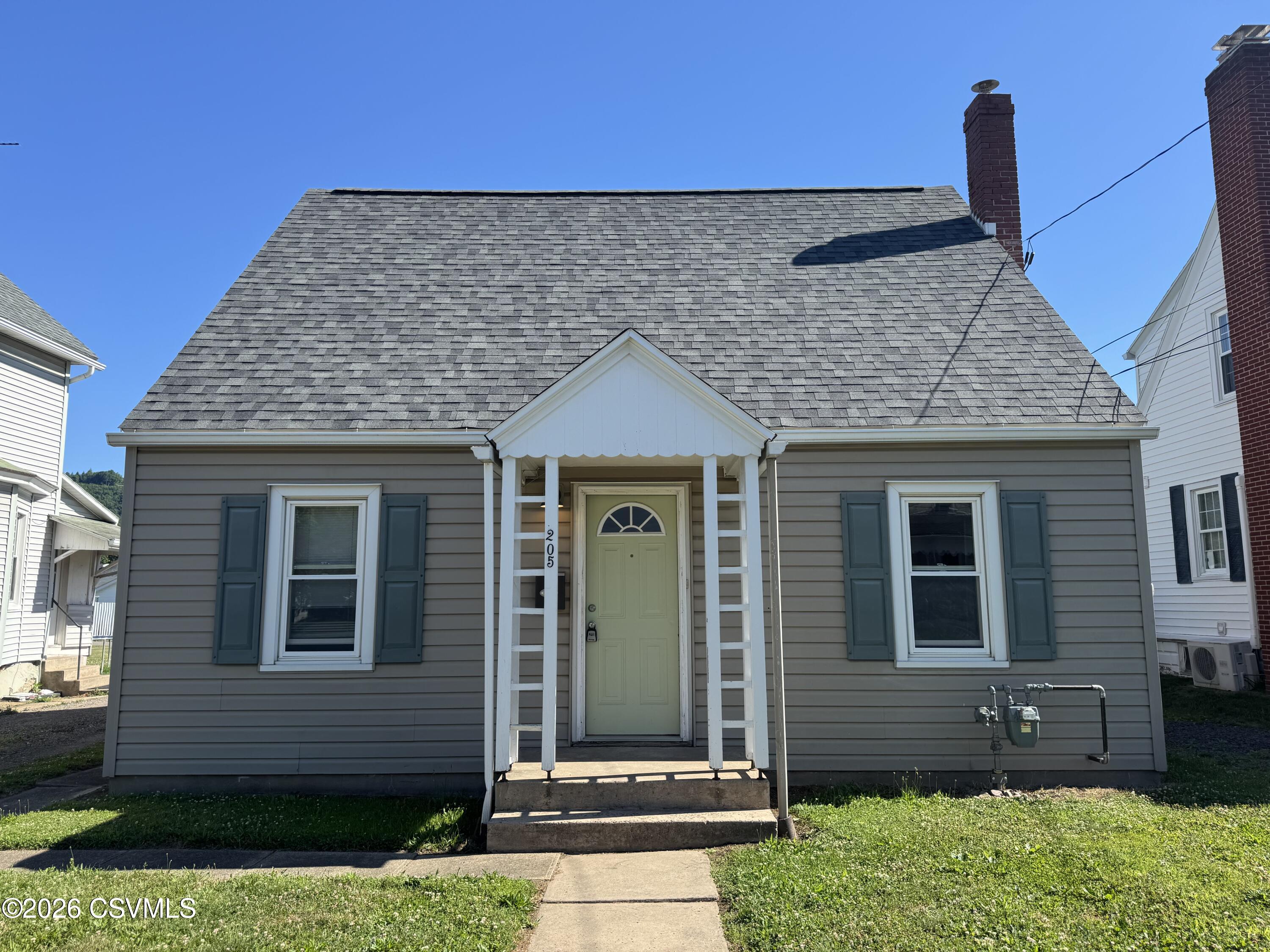 205 Martzville Road Berwick, PA 18603 - Photo 4 of 28