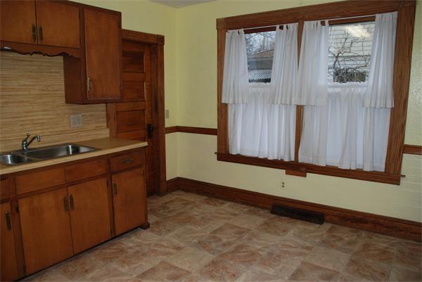 125 Stockman Street Springfield, MA 01104 - Photo 3 of 10 a view of an empty room with a window