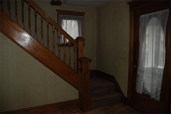125 Stockman Street Springfield, MA 01104 - Photo 7 of 10 a view of entryway