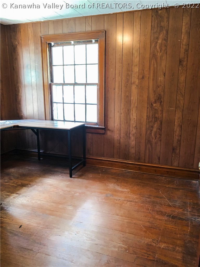 3381 Old Logan Road Logan, WV 25601 - Photo 16 of 18 Gallery Image 16