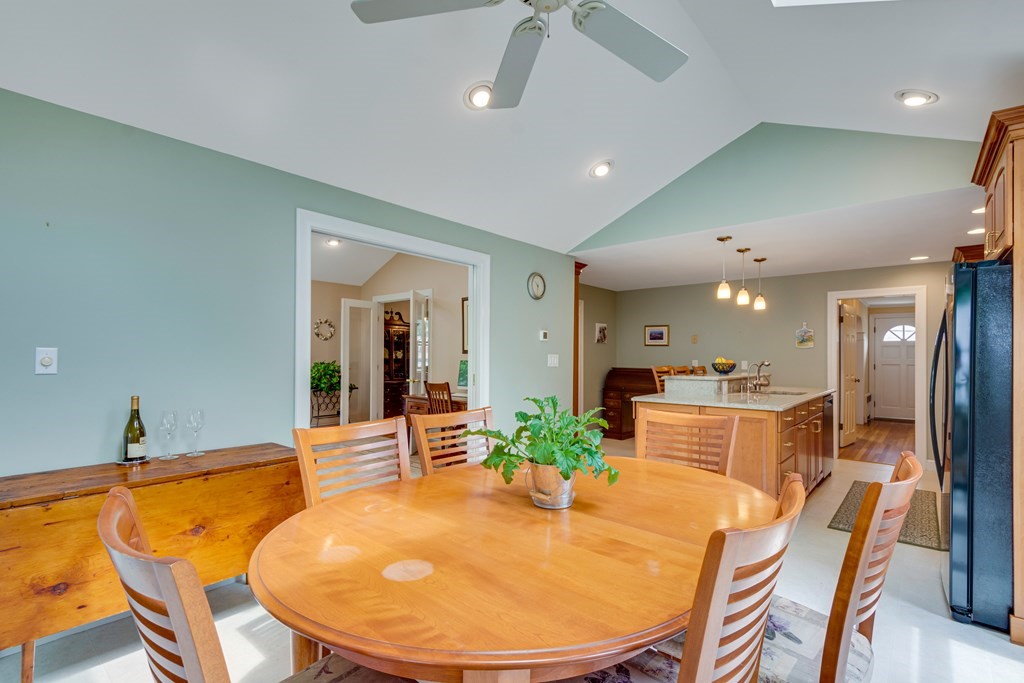 16 Johnson Road Winchester, MA 01890 - Photo 20 of 40 Gallery Image 20