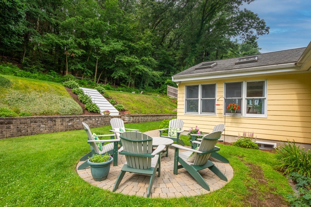 16 Johnson Road Winchester, MA 01890 - Photo 35 of 40 Gallery Image 35