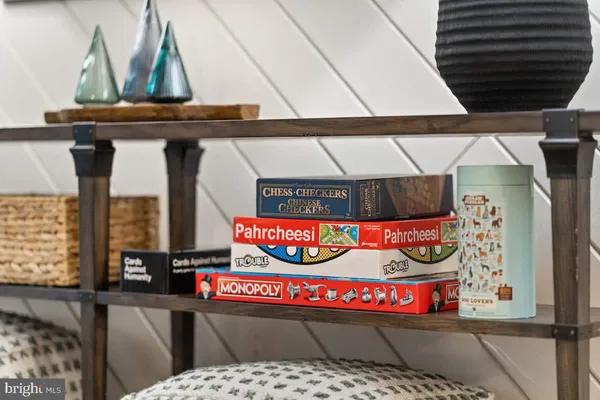 a street sign on the wall