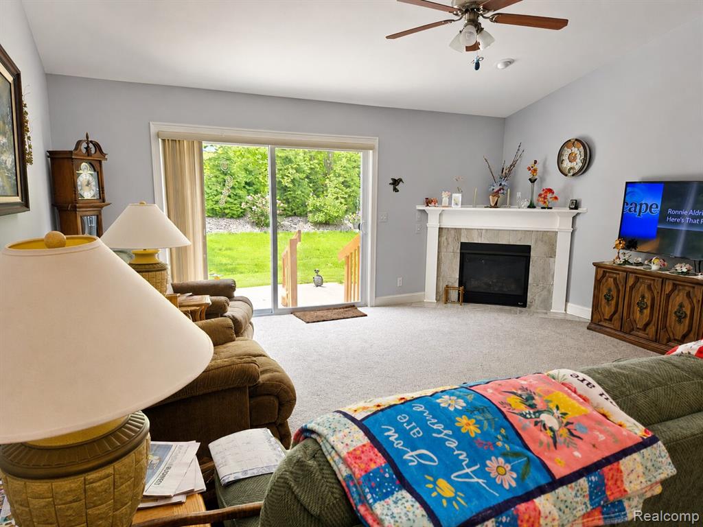 1884 Egret Pointe Howell, MI 48843 - Photo 5 of 29